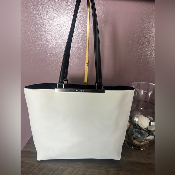 DKNY Farrah Tote - Black/White - Picture 2 of 9